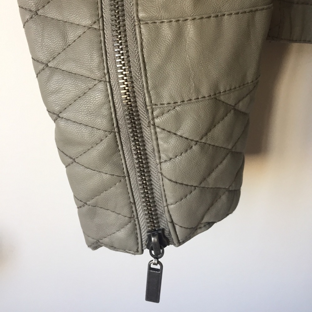Leather Jacket - Picture 3 of 8